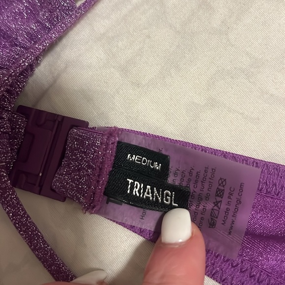 Triangl violet sparkle bikini - Picture 4 of 5